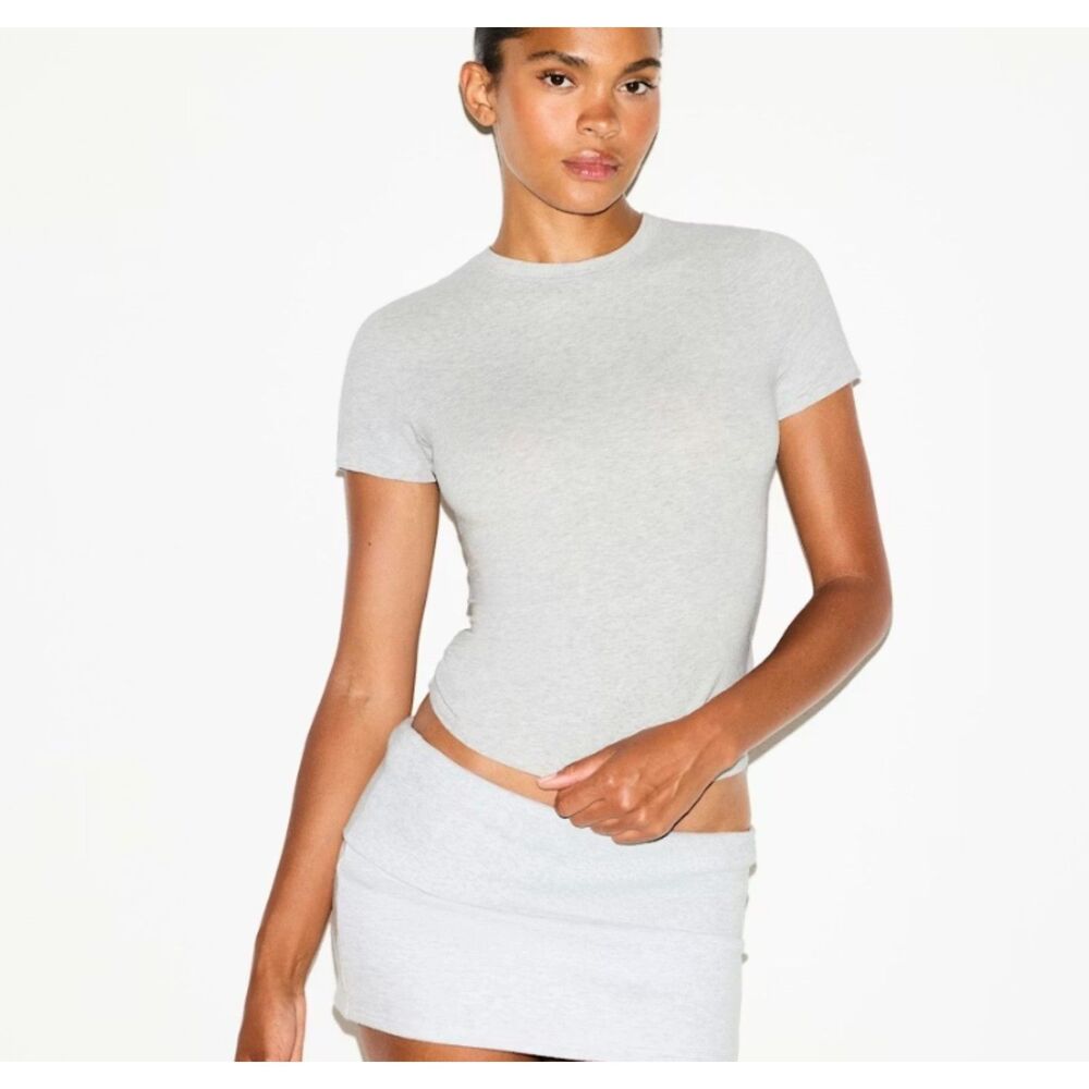 NEW SKIMS Cotton Jersey Short Sleeve Tee Small Light Heather Gray T-Shirt NWT